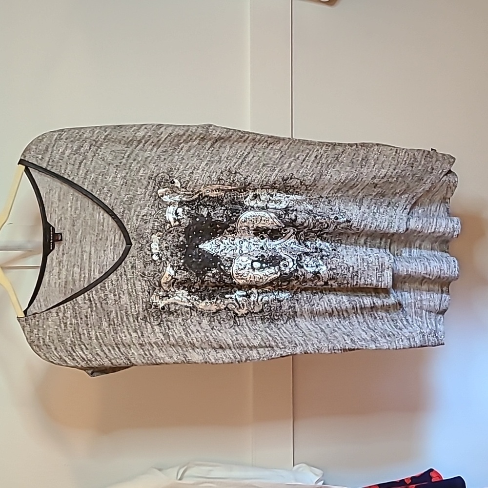 Rock & Republic Fleur de Lis shirt